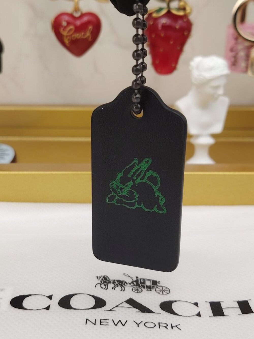 Coach tag - Picture 5 of 5